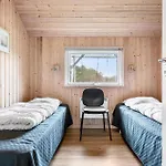 Pet Friendly In With Sauna بيت للعطل