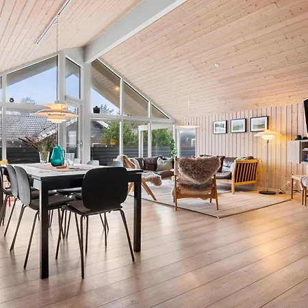 Gorgeous In With Sauna